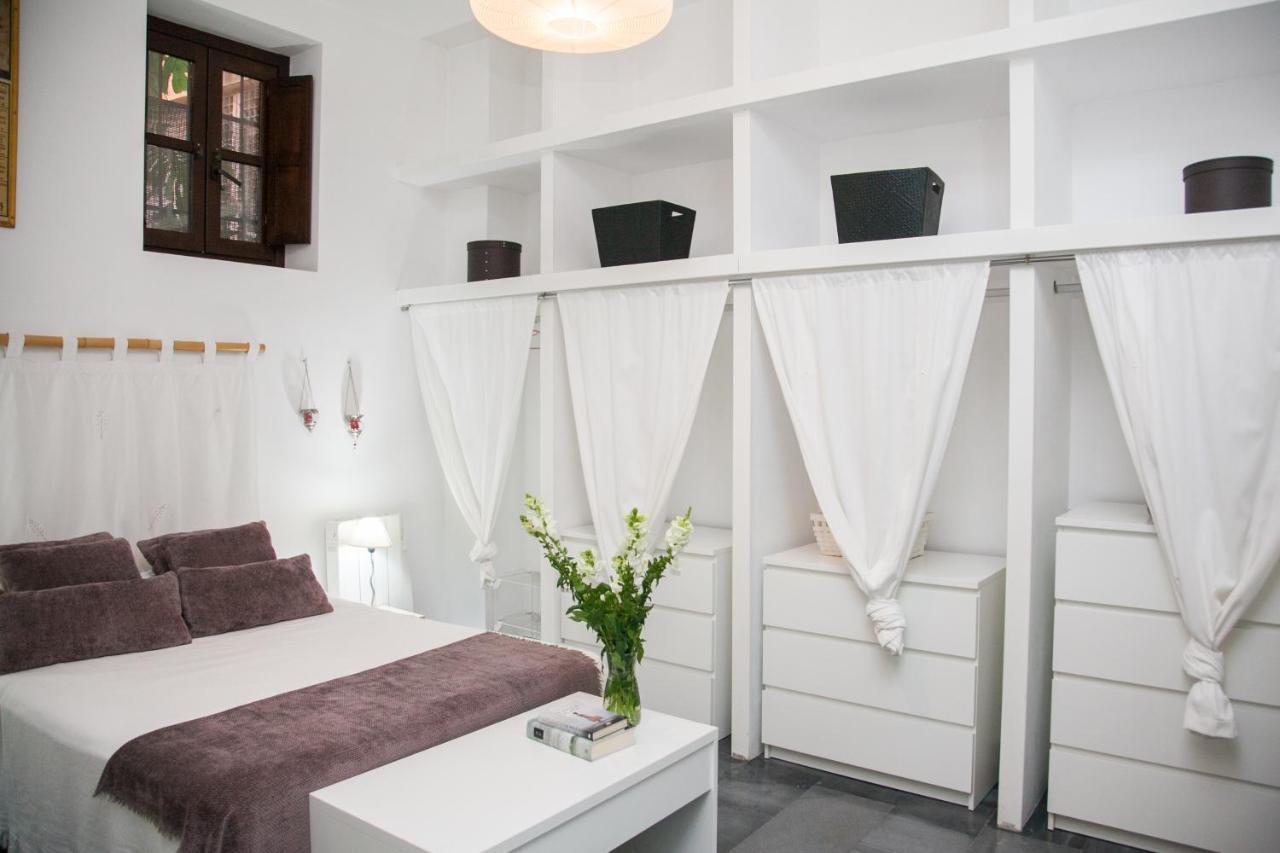 סביליה Beautiful Silent Apartment Private Parking מראה חיצוני תמונה